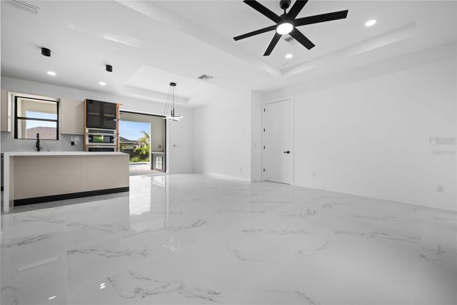 1609 NW 16TH TERRACE, Cape Coral, FL 33993
