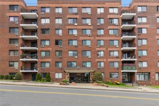 25 Lake Street 2C, White Plains, NY 10604