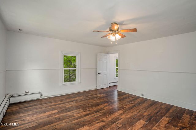 121 State Route 372, Cambridge, NY 12816
