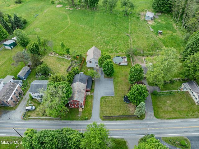 121 State Route 372, Cambridge, NY 12816