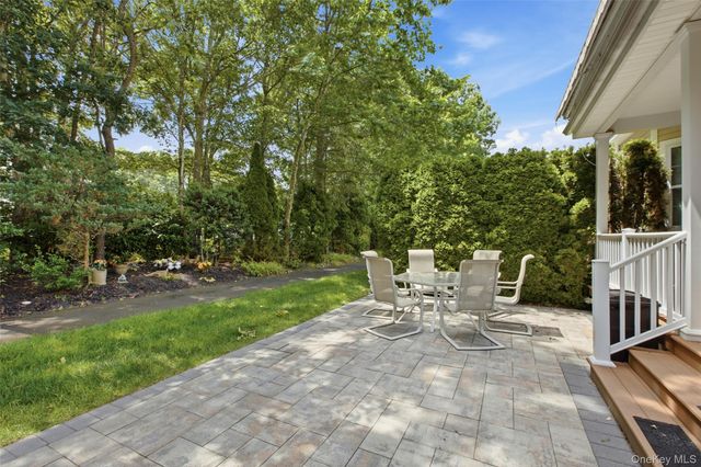 27 Emilie Drive, Center Moriches, NY 11934