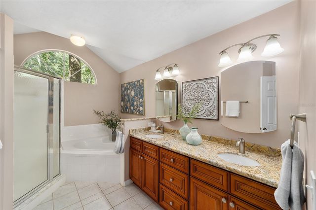 4031 NW 34TH DRIVE, Gainesville, FL 32605