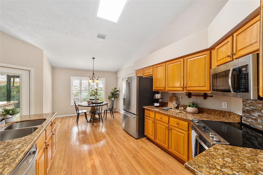 Image 13 of property listing at 4031 NW 34TH DRIVE, Gainesville, FL 32605