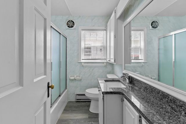 74 Leslie Street, Cranston, RI 02910