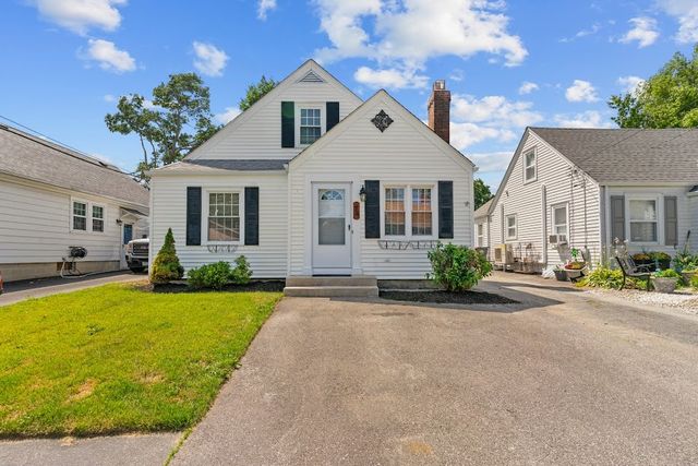 74 Leslie Street, Cranston, RI 02910
