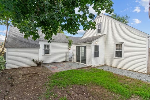 74 Leslie Street, Cranston, RI 02910