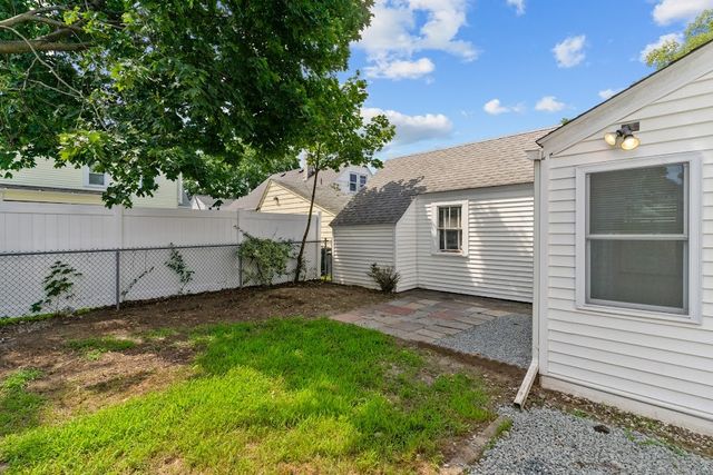 74 Leslie Street, Cranston, RI 02910