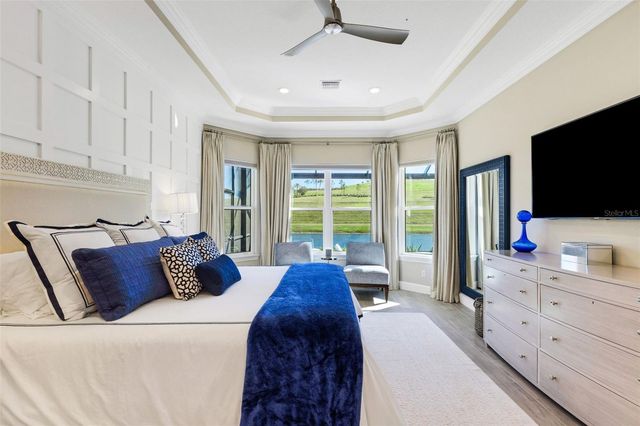 6186 GRANDVIEW HILL COURT, Bradenton, FL 34203