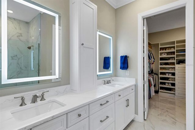 6186 GRANDVIEW HILL COURT, Bradenton, FL 34203