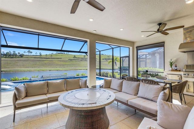 6186 GRANDVIEW HILL COURT, Bradenton, FL 34203