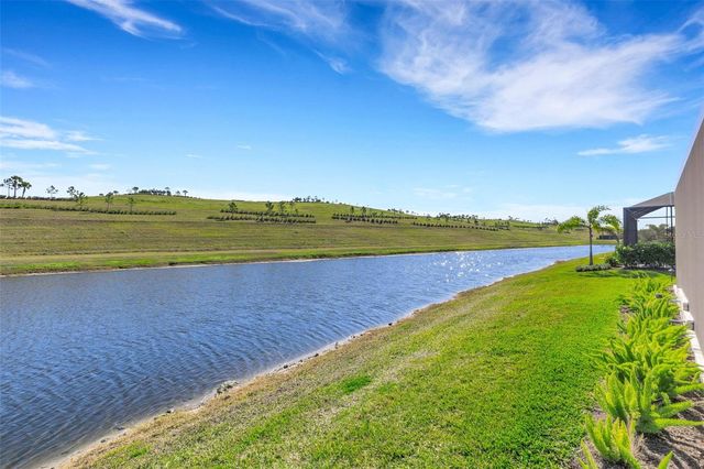 6186 GRANDVIEW HILL COURT, Bradenton, FL 34203