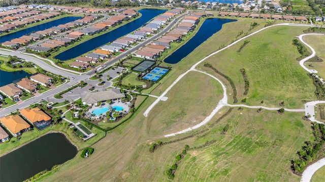 6186 GRANDVIEW HILL COURT, Bradenton, FL 34203