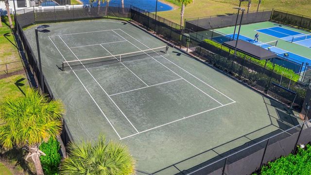 6186 GRANDVIEW HILL COURT, Bradenton, FL 34203