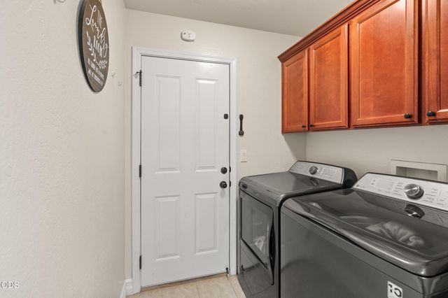 3929 Connor Drive, White City, OR 97503