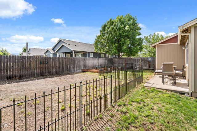 3929 Connor Drive, White City, OR 97503