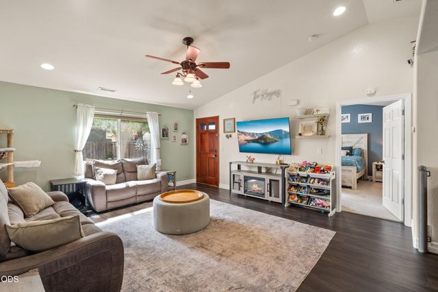3929 Connor Drive, White City, OR 97503