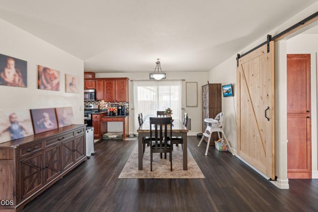 3929 Connor Drive, White City, OR 97503