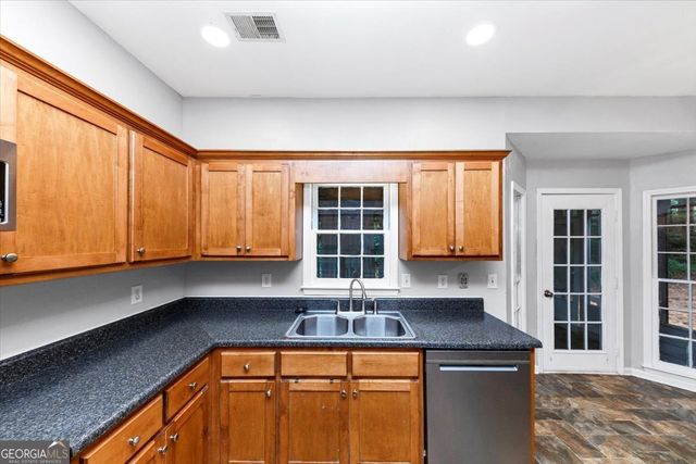 244 Freestone Lane, Dallas, GA 30132