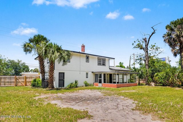 1074 GOLFAIR Boulevard, Jacksonville, FL 32209