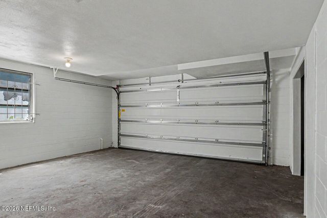 1074 GOLFAIR Boulevard, Jacksonville, FL 32209
