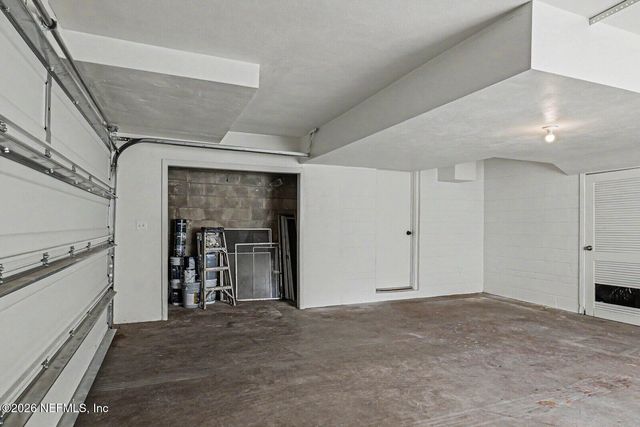 1074 GOLFAIR Boulevard, Jacksonville, FL 32209