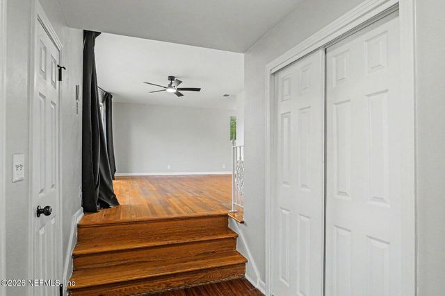 1074 GOLFAIR Boulevard, Jacksonville, FL 32209