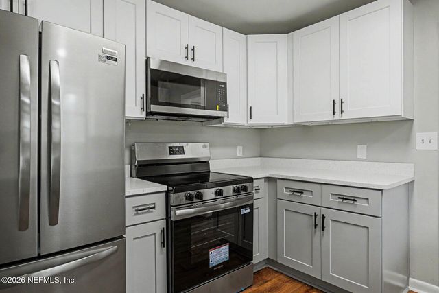 1074 GOLFAIR Boulevard, Jacksonville, FL 32209