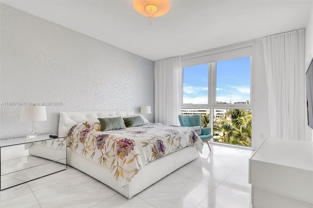 2020 N Bayshore Dr 1006, Miami, FL 33137