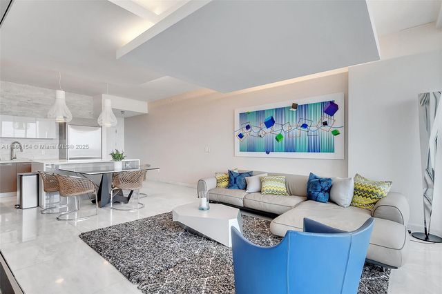 2020 N Bayshore Dr 1006, Miami, FL 33137