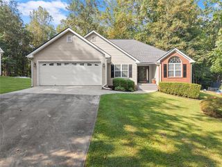 7367 Berry Hill Drive, Gainesville, GA 30507