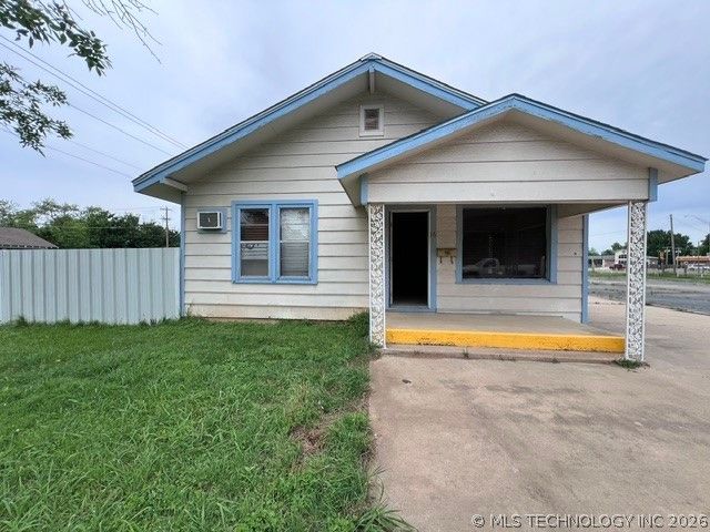 14 W Francis Street, Madill, OK 73446