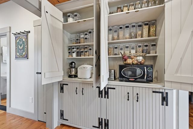 410 Main St, Dennis, MA 02660