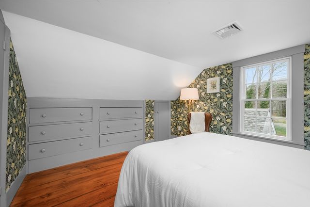 410 Main St, Dennis, MA 02660