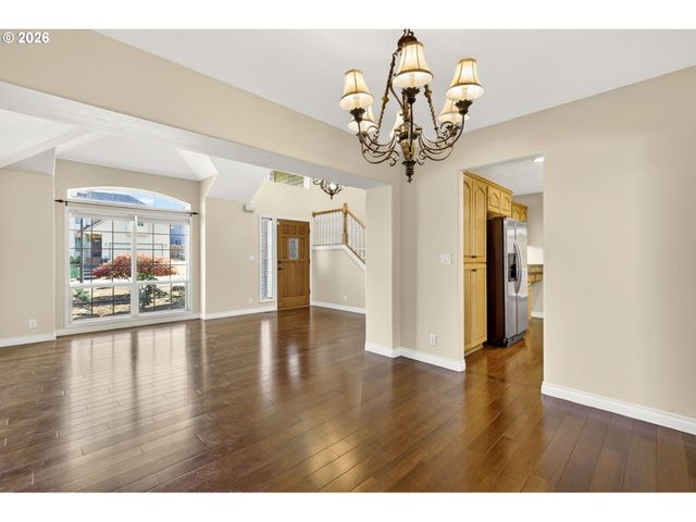 5391 Nw LIANNA Way, Portland, OR 97229