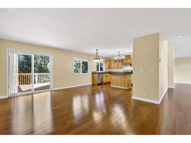 5391 Nw LIANNA Way, Portland, OR 97229