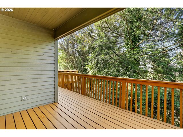 5391 Nw LIANNA Way, Portland, OR 97229