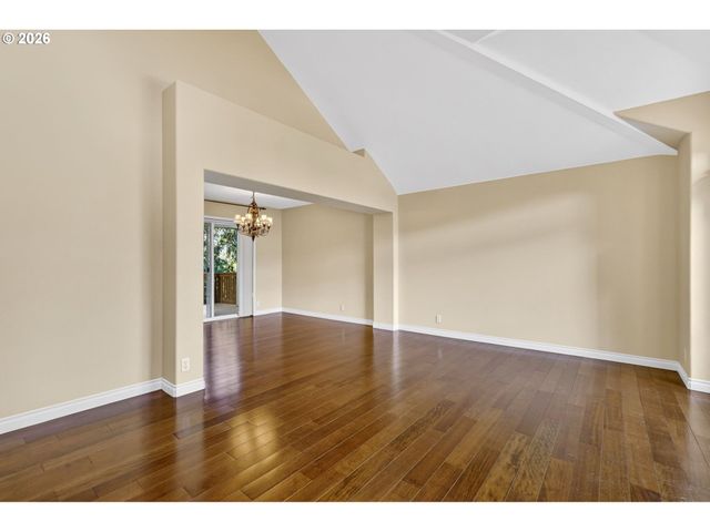 5391 Nw LIANNA Way, Portland, OR 97229