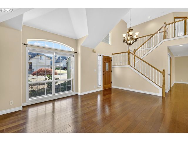 5391 Nw LIANNA Way, Portland, OR 97229