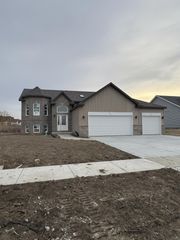 8301 Dylan Drive, Merrillville, IN 46410