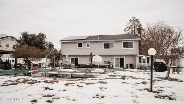 51 Wilson Avenue, Freehold, NJ 07728