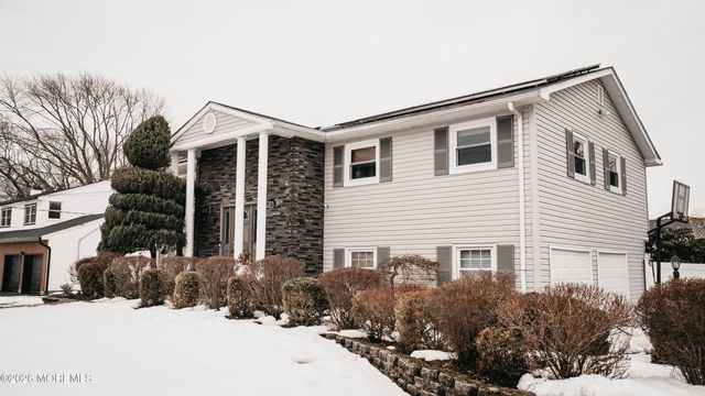 51 Wilson Avenue, Freehold, NJ 07728