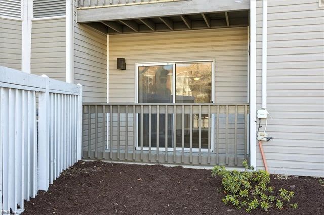 89 Cape Dorey DR, Hampton, VA 23666