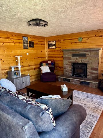2738 Cathy Street, Hamilton Twp, MI 48625