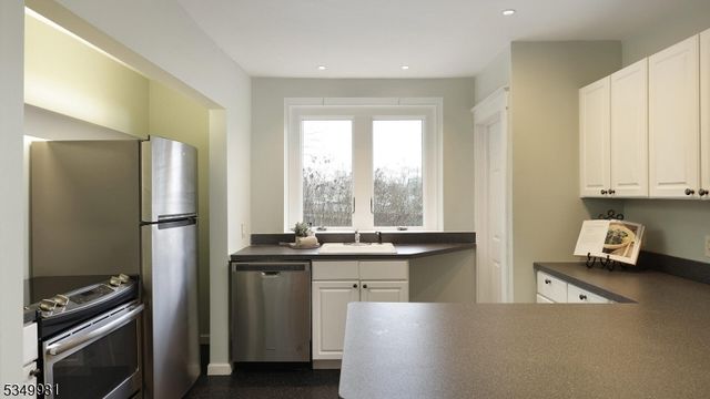 654 North Ave, Westfield Town, NJ 07090