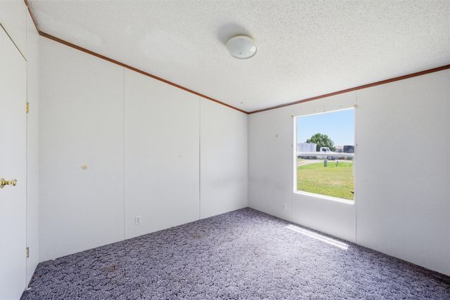 154 Hillside Drive, Troy, TX 76579