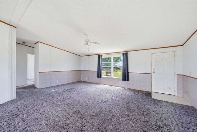 154 Hillside Drive, Troy, TX 76579