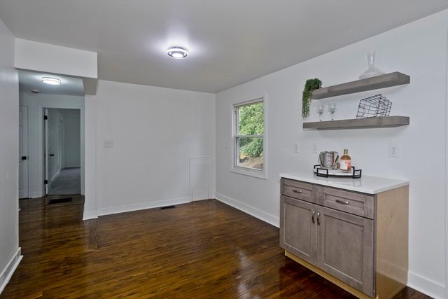 1362 Page Blvd, Springfield, MA 01104