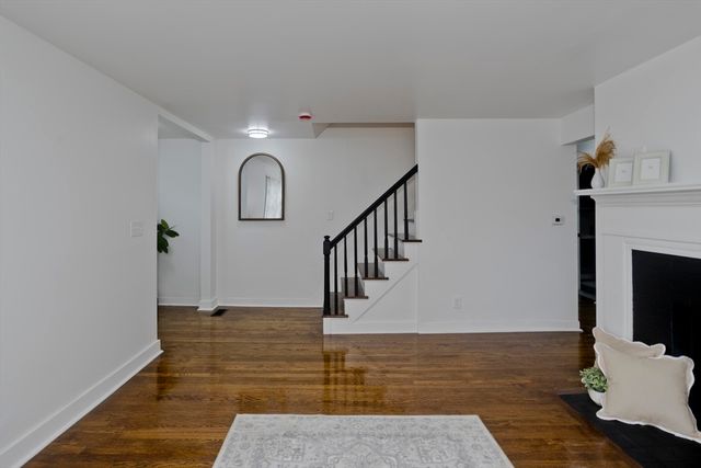 1362 Page Blvd, Springfield, MA 01104