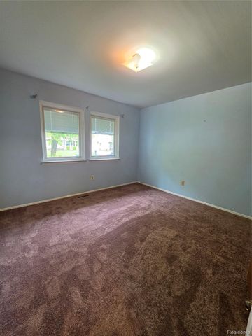 12815 Shery Lane, Southgate, MI 48195