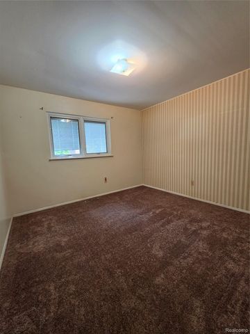 12815 Shery Lane, Southgate, MI 48195